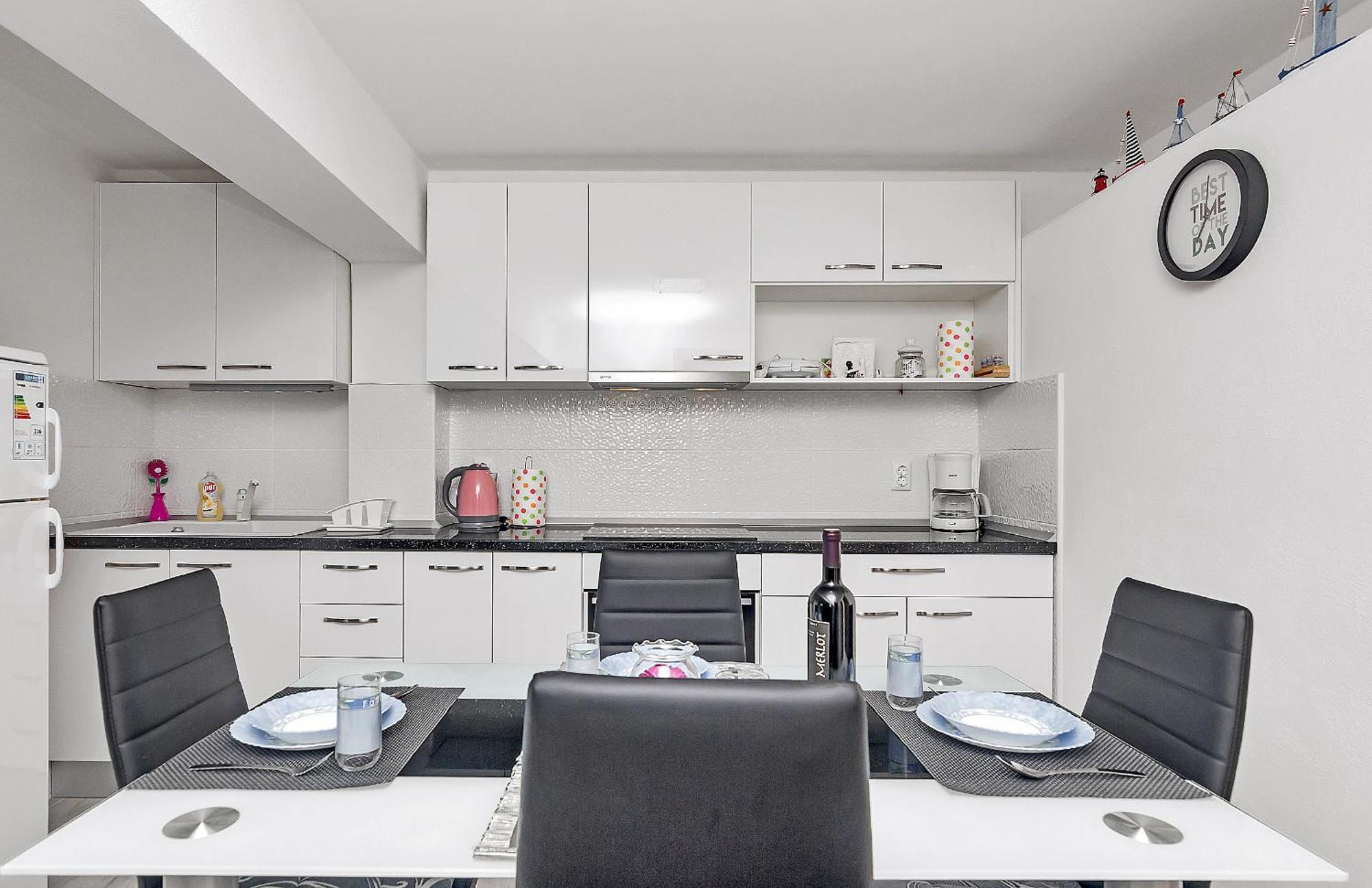 Guesthouse Josko มาคาร์สกา ภายนอก รูปภาพ