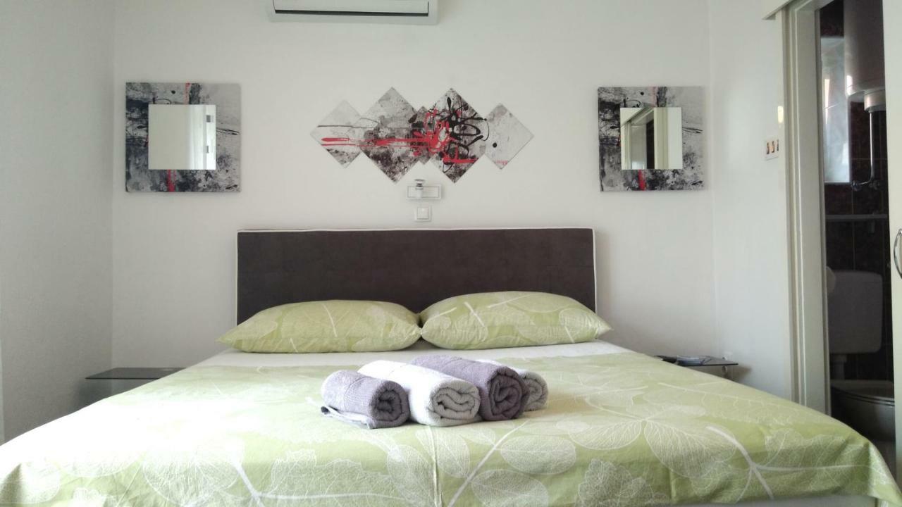 Guesthouse Josko มาคาร์สกา ภายนอก รูปภาพ